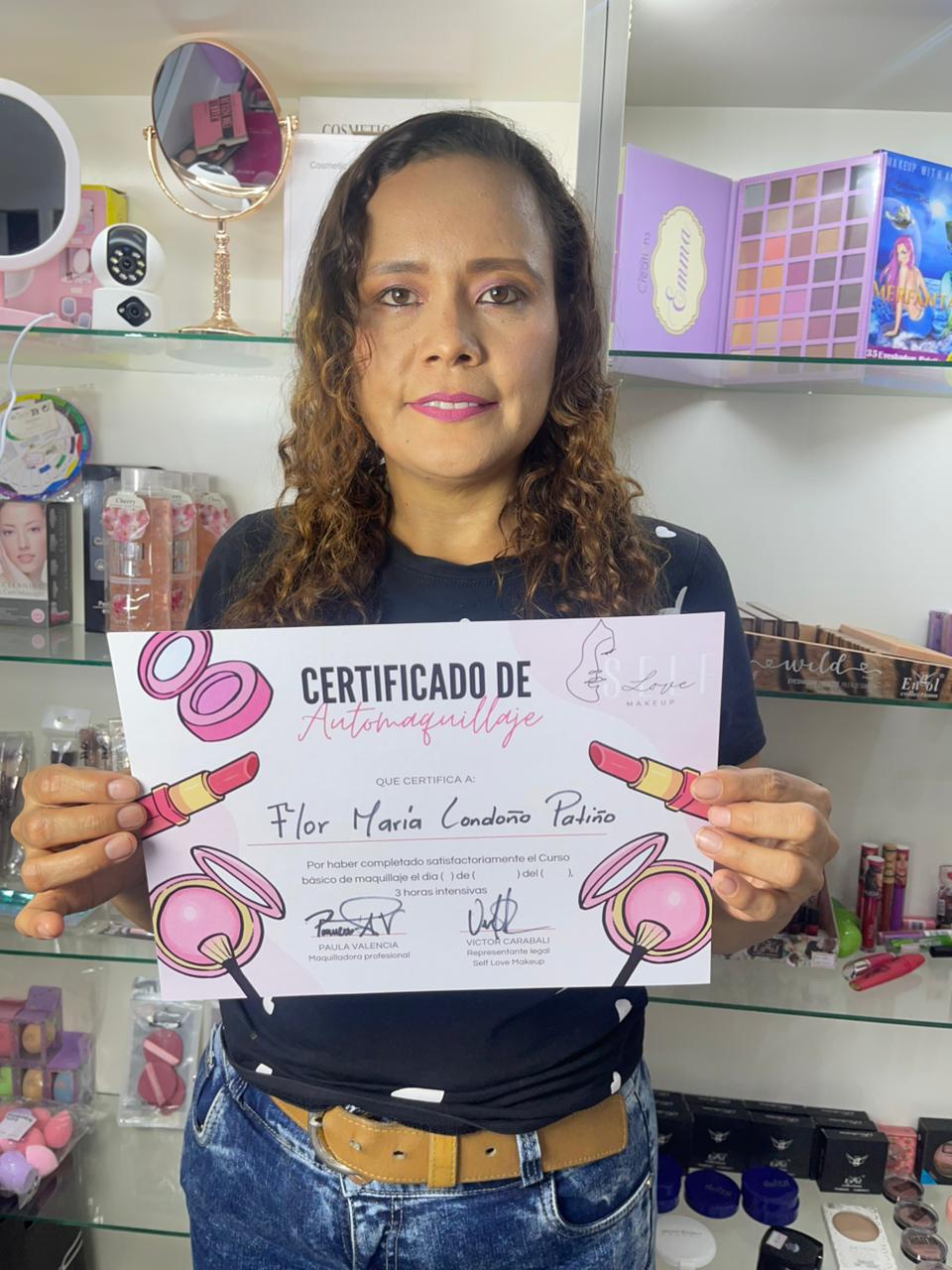Galería SELF LOVE MAKEUP